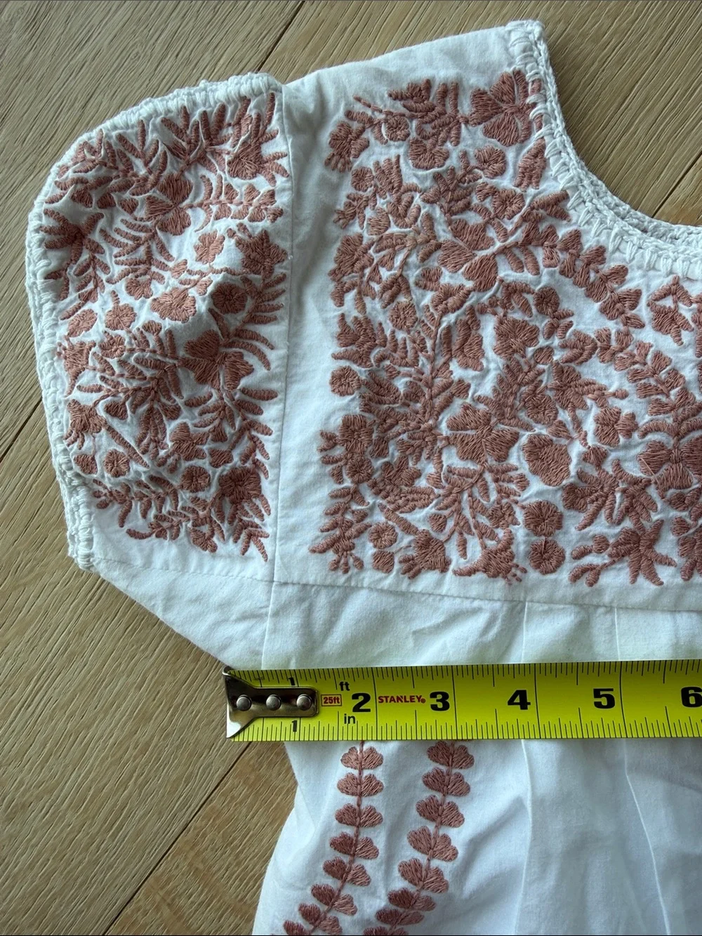 Apolina soft white